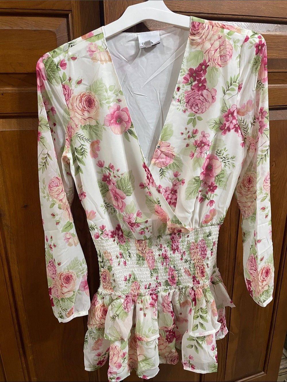 Sky to Moon Floral Smocked Waist V-Neck Dress Romper NWOT Sz. S (runs small )